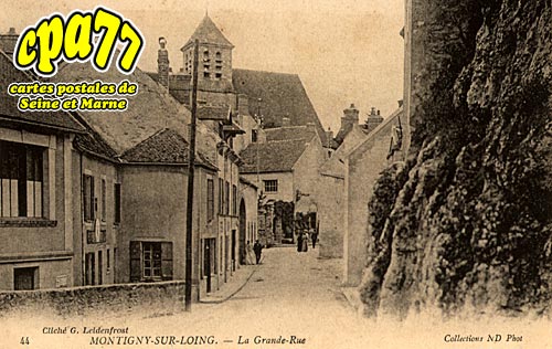 Montigny Sur Loing - La Grande Rue