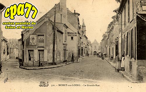 Moret Sur Loing - La Grande Rue