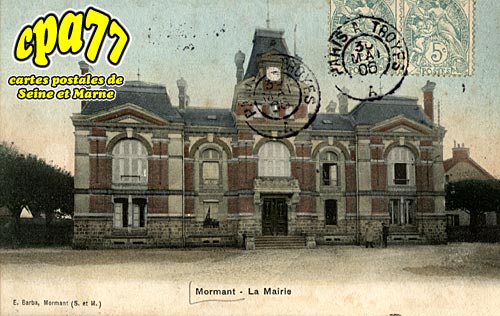 Mormant - La Mairie