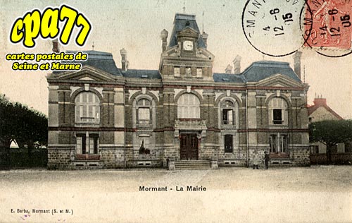 Mormant - La Mairie
