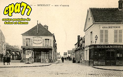 Mormant - Rue d'Ouzouer
