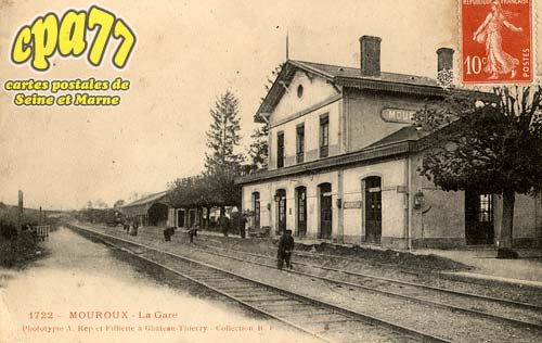 Mouroux - La Gare