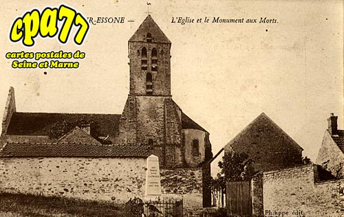 Nanteau Sur Essonne - L'Eglise et le Monument aux Morts
