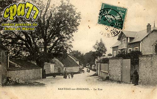 Nanteau Sur Essonne - La Rue