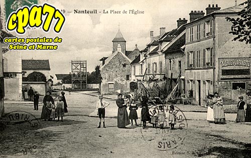 Nanteuil Ls Meaux - La Place de l'Eglise