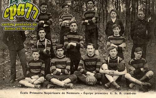 Nemours - Ecole Primaire Suprieure de Nemours - Equipe primaire U.S.B. (1911-1912)