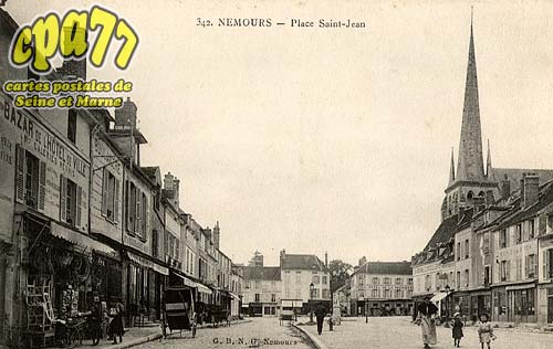 Nemours - Place Saint-Jean