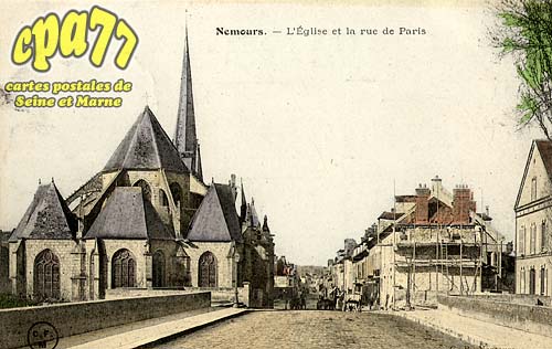 Nemours - L'Eglise et la rue de Paris