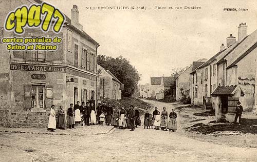 Chauconin Neufmontiers - Place et rue Dosire
