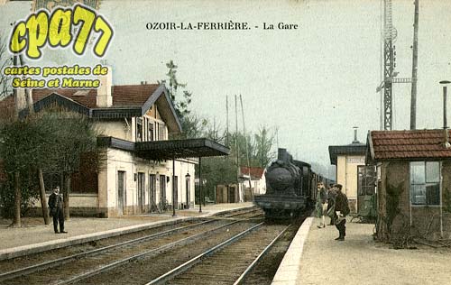 Ozoir La Ferrière - La Gare