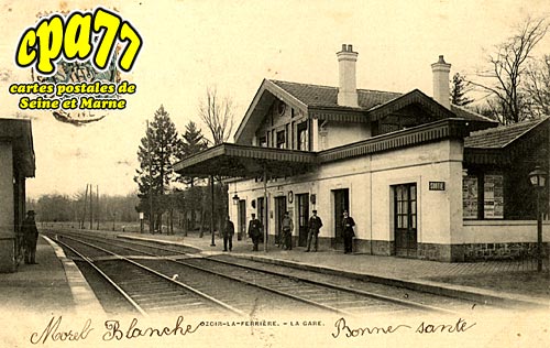 Ozoir La Ferrière - La Gare