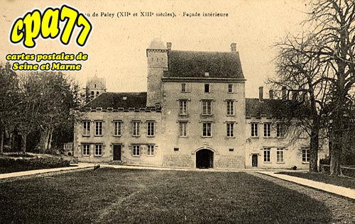 Paley - Chteau de Paley (XIIe et XIIIe sicles) - Faade intrieure