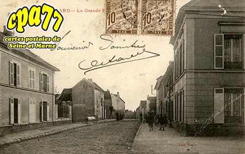 Penchard - La Grande Rue