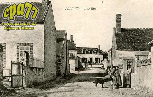 Poligny - Une Rue