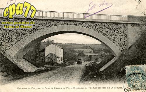 Provins - Pont du chemin de fer  Richebourg, prs les Sources de la Voulize