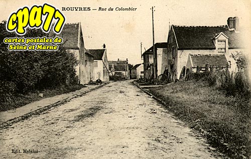 Rouvres - Rue du Colombier