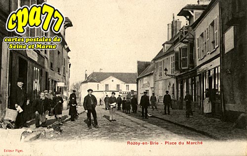 Rozay En Brie - Place du March
