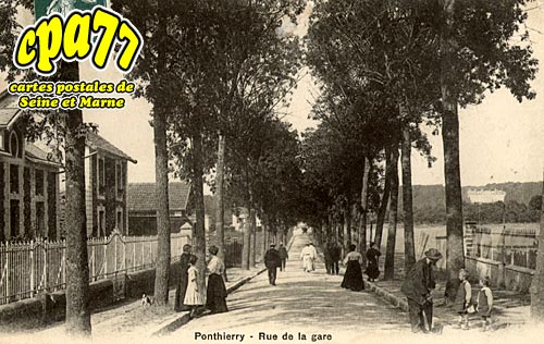 St Fargeau Ponthierry - Rue de la Gare