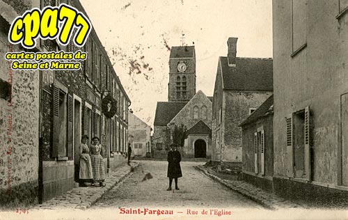 St Fargeau Ponthierry - Rue de l'Eglise