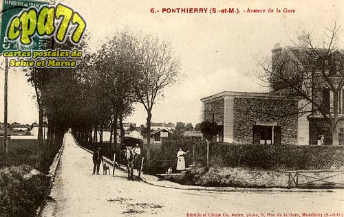 St Fargeau Ponthierry - Avenue de la Gare