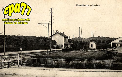 St Fargeau Ponthierry - La Gare