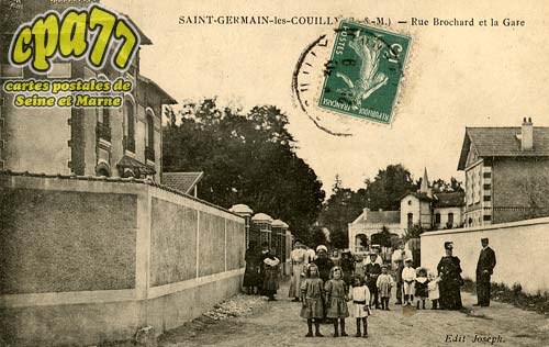 St Germain Sur Morin - Rue Brochard et la Gare