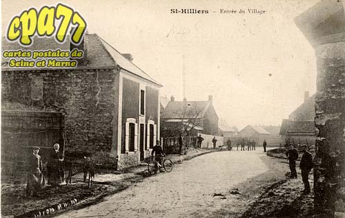 St Hilliers - Entre du Village