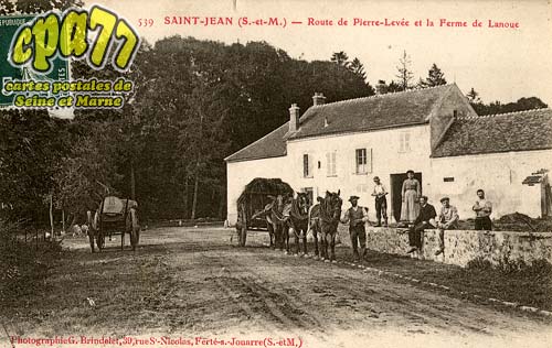 St Jean Les Deux Jumeaux - Route de Pierre-Leve et la Ferme de Lanoue