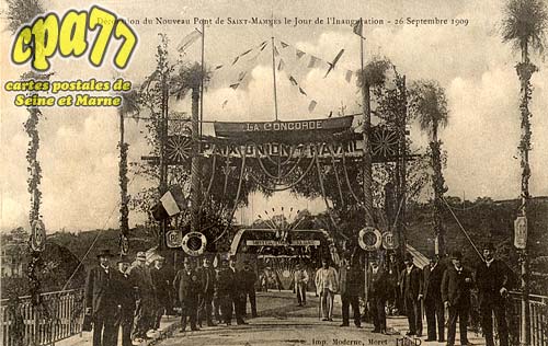 St Mamms - Dcoration du Nouveau Pont de Saint-Mamms le Jour de l'Inauguration - 26 Septembre 1909