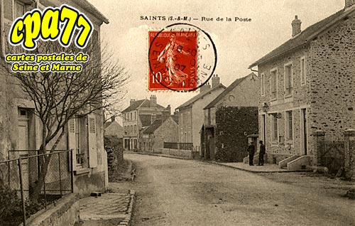 Saints - Rue de la Poste