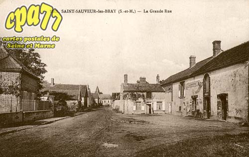 St Sauveur Ls Bray - La Grande Rue
