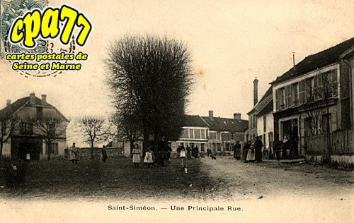 St Simon - Une Principale Rue