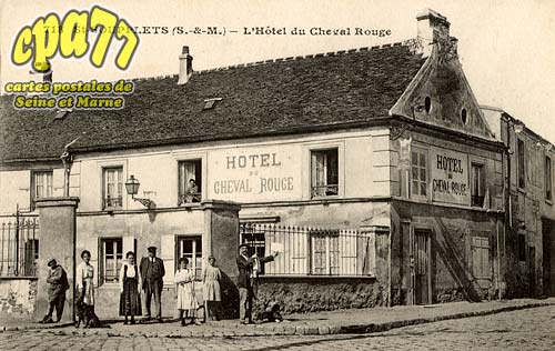 St Soupplets - L'Htel du Cheval Rouge