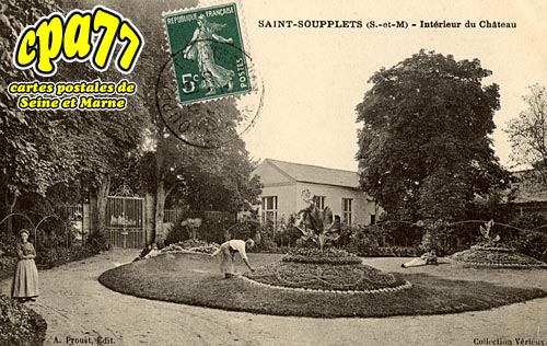St Soupplets - Intrieur du Chteau