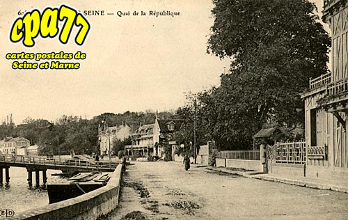 Samois Sur Seine - Quai de la Rpublique