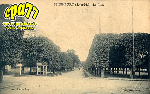 Seine Port - La Place