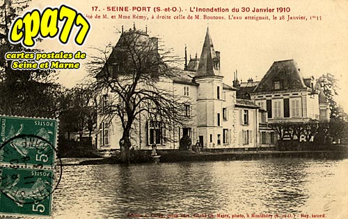 Seine Port - L'Inondation du 30 Janvier 1910 - La Proprit de M. et Mme Rmy,  droite celle de M. Boutons. L'eau atteignait, le 28 Janvier, 1m35