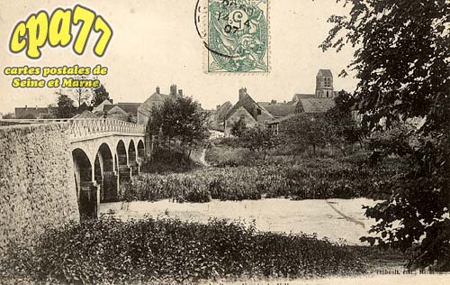 Soignolles En Brie - Le Pont - Entre du village