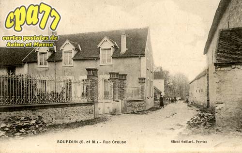 Sourdun - Rue Creuse