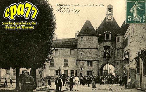 Tournan En Brie - Htel de Ville