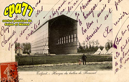 Trilport - Hangar du ballon de Beauval
