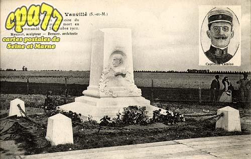 Vanvill - Environs de Nangis - Vanvill (S.-et-M.) -Monument lev en mmoire du Capitaine Aviateur Camine, mort en service command le 2 Septembre 1911