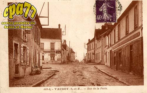 Vaudoy En Brie - Paysage d'automne - Rue de la Poste