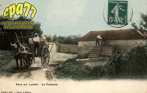 Vaux Sur Lunain - La Fontaine