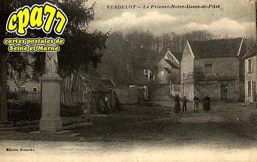 Verdelot - Le Prieur-Notre-Dame-de-Piti