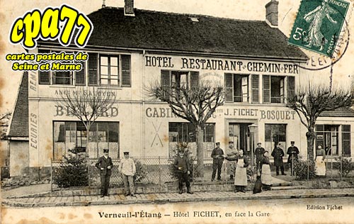Verneuil L'tang - Htel Fichet, en face la Gare