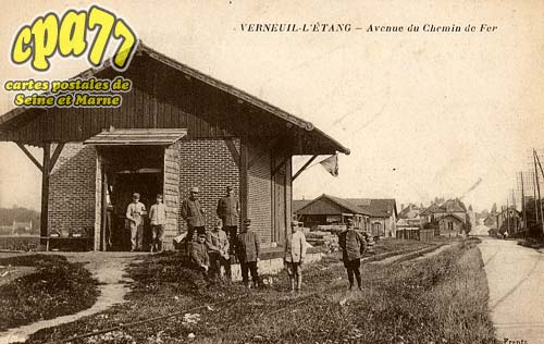 Verneuil L'tang - Avenue du Chemin de Fer