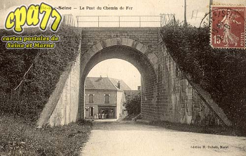 Vernou La Celle Sur Seine - Le Pont du Chemin de Fer
