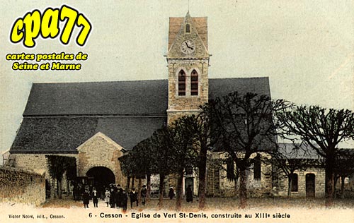 Vert St Denis - L'Eglise construite au XIIIe siècle