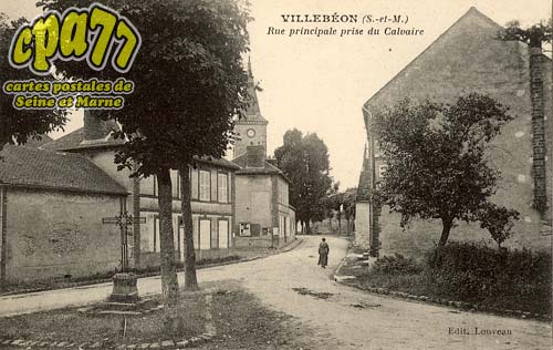 Villebon - Rue principale prise du Calvaire